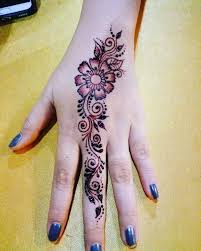 Henna tangan digunakan sebagai hiasan gambar di tangan dalam berbagai acara terutama pengantin perempuan yang hendak menikah. Terbaru 22 Gambar Henna Untuk Tangan Gani Gambar