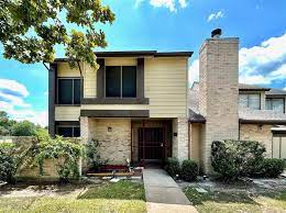 bellaire west houston townhomes