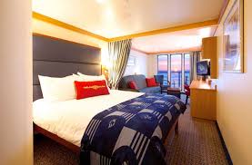 10 best cruise lines with family suites