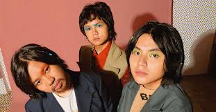 iv of spades make up look for their