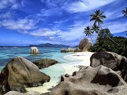 Förlora dig i paradiset seychellerna, den optimala destinationen för en underbar semester. Resa Till Seychellerna Seychellernaresor