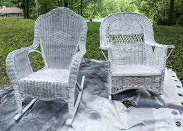 how to paint wicker furniture that will