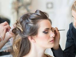 25 best make up courses in dubai 2023