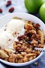 apple crisp with pecans and oats