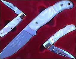 I have for sale the knives below. Winchester 2005 Collector Knife Set W Tin No Resv For Sale At Gunauction Com 7224370