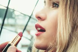 best lipstick color for morena skin