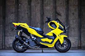 It has been said that the honda adv 150 will make its official debut in the malaysian market sometime after chinese new year, which would after february. Menarik Betul Air Tangan K Speed Thailand Hasil Honda Adv Versi Bumblebee Motoqar