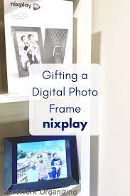 nixplay gifting a digital photo frame