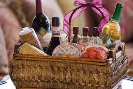 personalized l gift basket