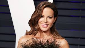 kate beckin s no makeup look in new