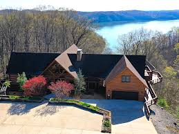Browse every ohio lakefront property on the lakes we cover. Dale Hollow Lake Retreat Luxury Real Estate Auctions