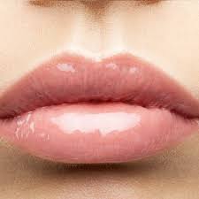 how to make your lips appear fuller no
