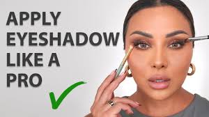 apply eyeshadow like a pro the basics
