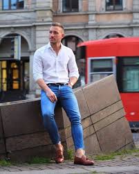 Try throwing on a white shirt over denim, and it might be your most reliable and safest bet on times when you utterly do not want to contemplate. What Color Shirt Matches With Blue Jeans Quora