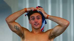 Tom daley takes a break from speedos to share extremely rare pics of his son on instagram. How Love And Meditation Are Inspiring Tom Daley S Olympic Dream