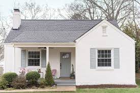 The 5 White Exterior Paint Colors We