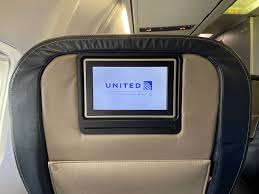 united airlines 737 700 business cl