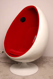 rotating egg chair with functions