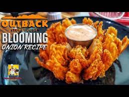 blooming onion and dipping sauce