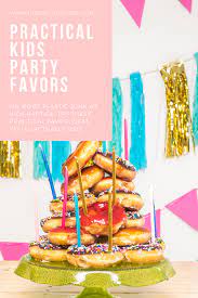 10 practical kids party favors the