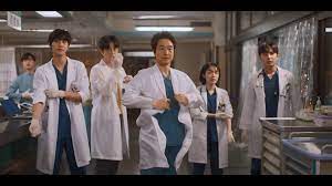 Seo woo‑jin (ahn hyo seop) kendi sıkıntıları olan fakat oldukça yetenekli bir doktordur. Dr Romantic Wallpapers Wallpaper Cave