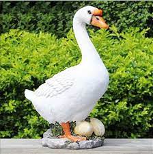 Big Goose With Eggs Garden Statue