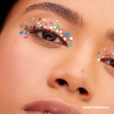 here are the trending new year makeup