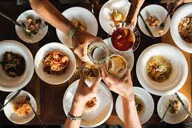 A dinner party is a great way to acquaint new people, but trusty friends (and conversationalists) are indispensable. 11 Dinner Party Tips That Make People Feel Welcomed At Your Table Apollo Box Blog