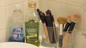 homemade brush cleaner using olive oil