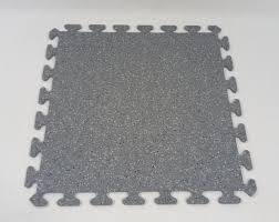 opaque gray rubber interlocking tiles