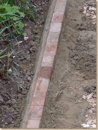 Laying A Brick Edge Course Pavingexpert