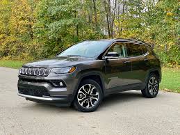 2022 jeep compass review ratings