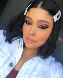 makeup artist for fenty beauty