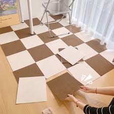 self priming glue free carpet tiles