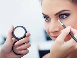 25 best make up courses in abu dhabi 2024
