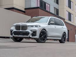 While i tend to stick steadfastly by the physics can't be defeated argument, bmw has nevertheless performed some black magic when it comes to the 2020 x7 m50i suv. 2020 Bmw X7 Review Pricing And Specs
