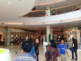 Centre and pace shopping mall, easily accessible from the canal road,liberty market. Central Park Mall Jakarta Kuva Central Park Jakarta Tripadvisor
