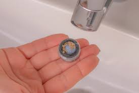 how to fix a faucet aerator hunker