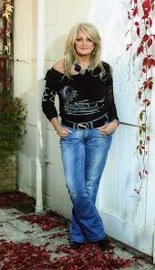 Official twitter for bonnie tyler. About Bonnie Tyler Bonnie Tyler Female Singers Bonnie