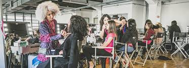 how to become a makeup artist for the