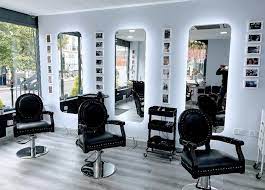 10 salon chairs to hire in london