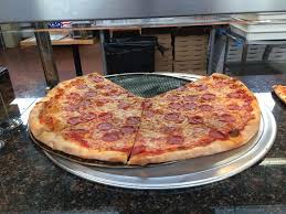 New york pizza company features a warm atmosphere, courteous staff and an extensive italian menu centered around delicious authentic new york style pizza. Paul S Live From New York Pizza Eureka 604 F St Menu Prices Restaurant Reviews Tripadvisor