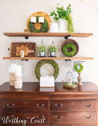 Decorate Shelves