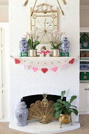 Mantel Decorations Dimples And Tangles