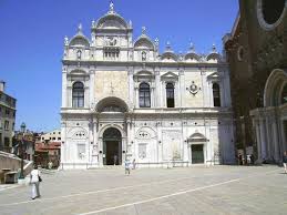 La basilica dei santi giovanni e paolo (san zanipoło in veneziano) è uno degli edifici medievali religiosi più imponenti di venezia, assieme alla basilica di santa maria gloriosa dei frari. Venedig Stadt In Der Lagune