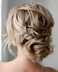 Creative hairstyles for curly hair. Curly Wedding Hairstyles From Playful To Chic Wedding Forward