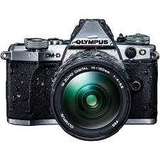 The olympus omd em5 mark ii is a compact mirrorless camera aimed at enthusiasts. Olympus Om D E M5 Mark Ii Weatherproof Kit Silver With 14 150 4 5 6 Ii Lens V207040su010