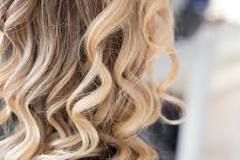 how-often-should-you-get-your-highlights-touched-up