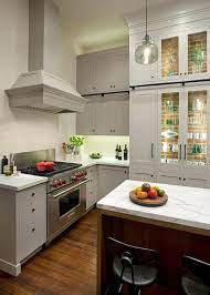 Lit Kitchen Cabinets With Glass Shelves
