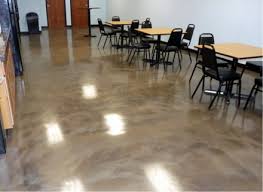 The main benefits of epoxy floors are their resistance to water, acids, oils, and other chemicals. Metallic Epoxy Floor Coatings Provide Many Advantages